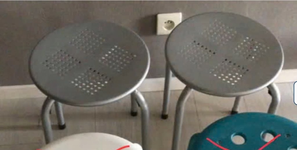 2 metalen Krukjes extra kinder zitjes piano kruk, Ophalen of Verzenden, Gebruikt
