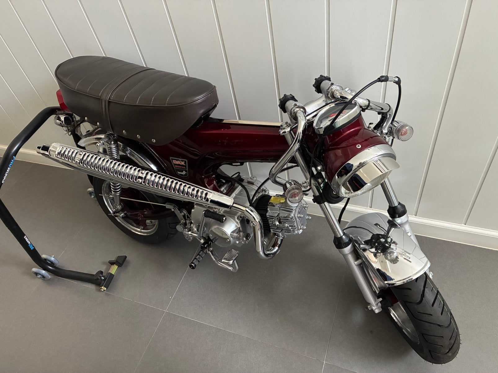 Dax 50cc met werk, Vélos & Vélomoteurs, Cyclomoteurs | Honda, Enlèvement, Comme neuf