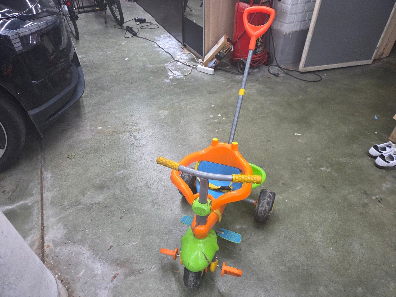 tricycle à pédale pour bébé, jeune enfant, Enlèvement, Utilisé, Autres types