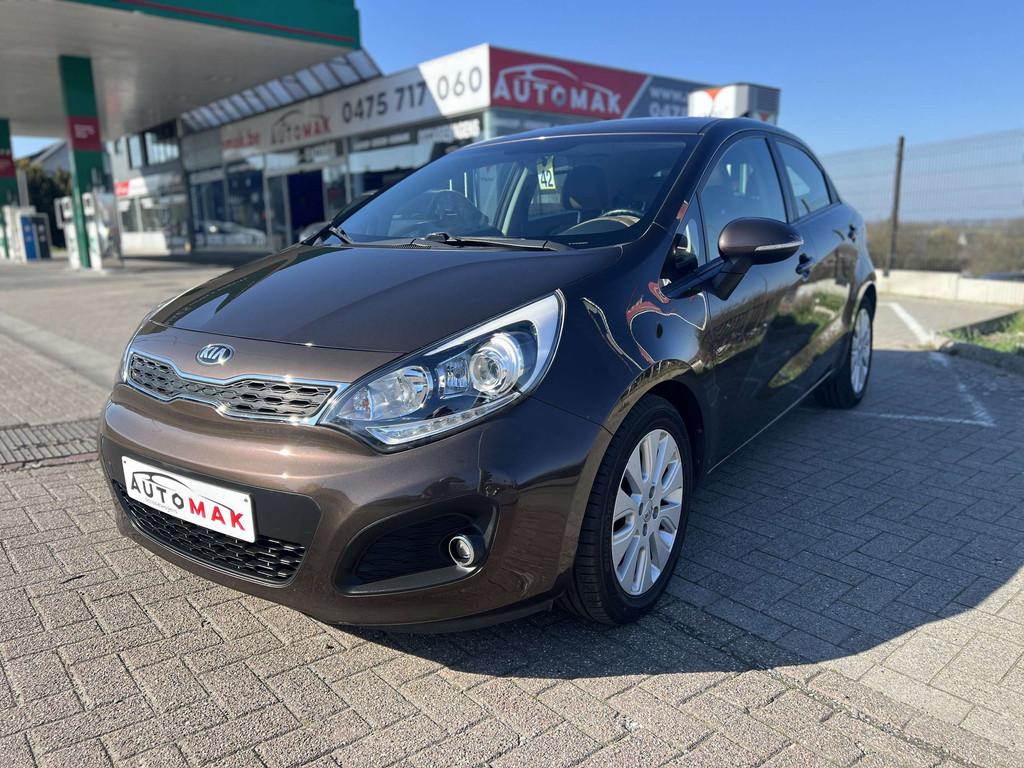 Kia Rio Rio 1.4i Sense (bj 2013, automaat), Euro 5, Gebruikt, 4 cilinders, Parkeersensor