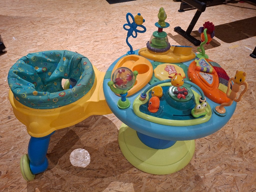 Bright Starts activiteitentafel, Kinderen en Baby's, Speelgoed | Speeltafels, Ophalen, Gebruikt