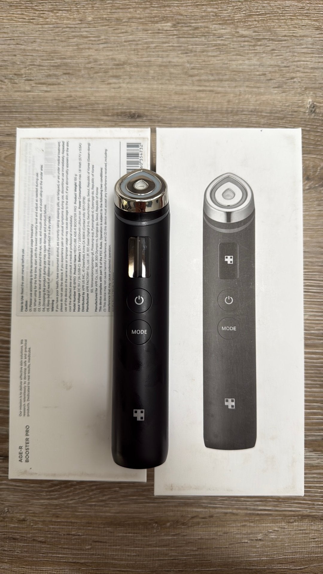 Medicube - AGE-R Booster Pro, Elektronische apparatuur, Persoonlijke Verzorgingsapparatuur, Ophalen of Verzenden, Zo goed als nieuw