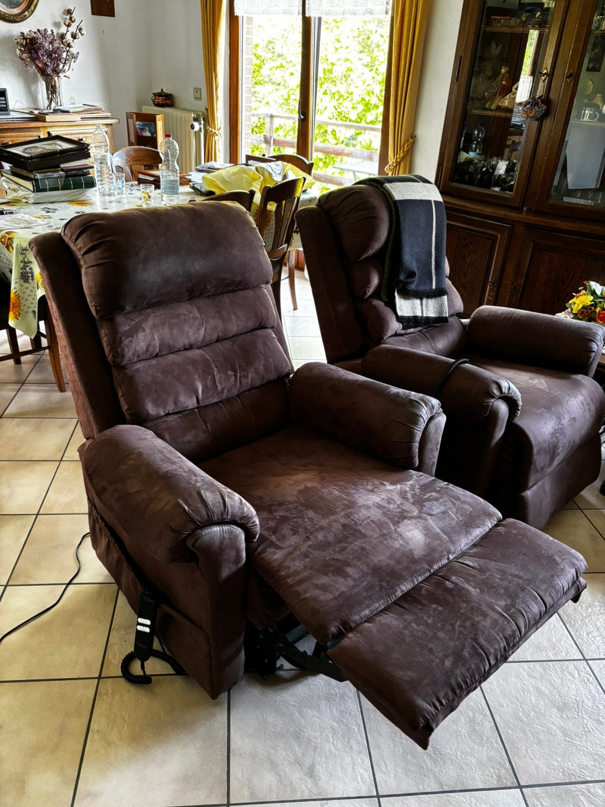 2 fauteuils électriques, Maison & Meubles, 75 à 100 cm, Comme neuf, Enlèvement, 75 à 100 cm