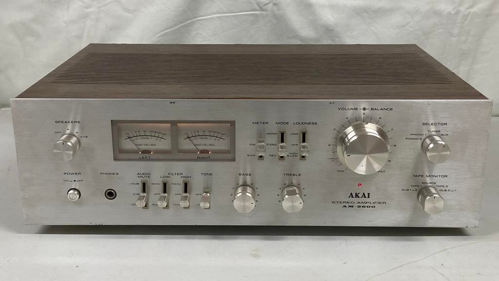 Vintage Akai AM 2600 versterker in originele staat, Ophalen, Gebruikt, 60 tot 120 watt, Overige merken
