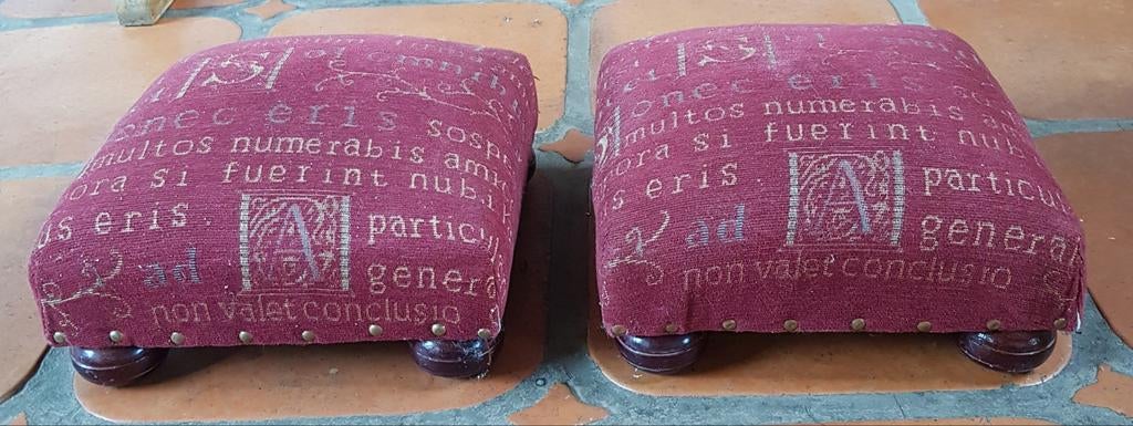 Lot de 2 repose-pieds pouf vintage, Enlèvement, Carré