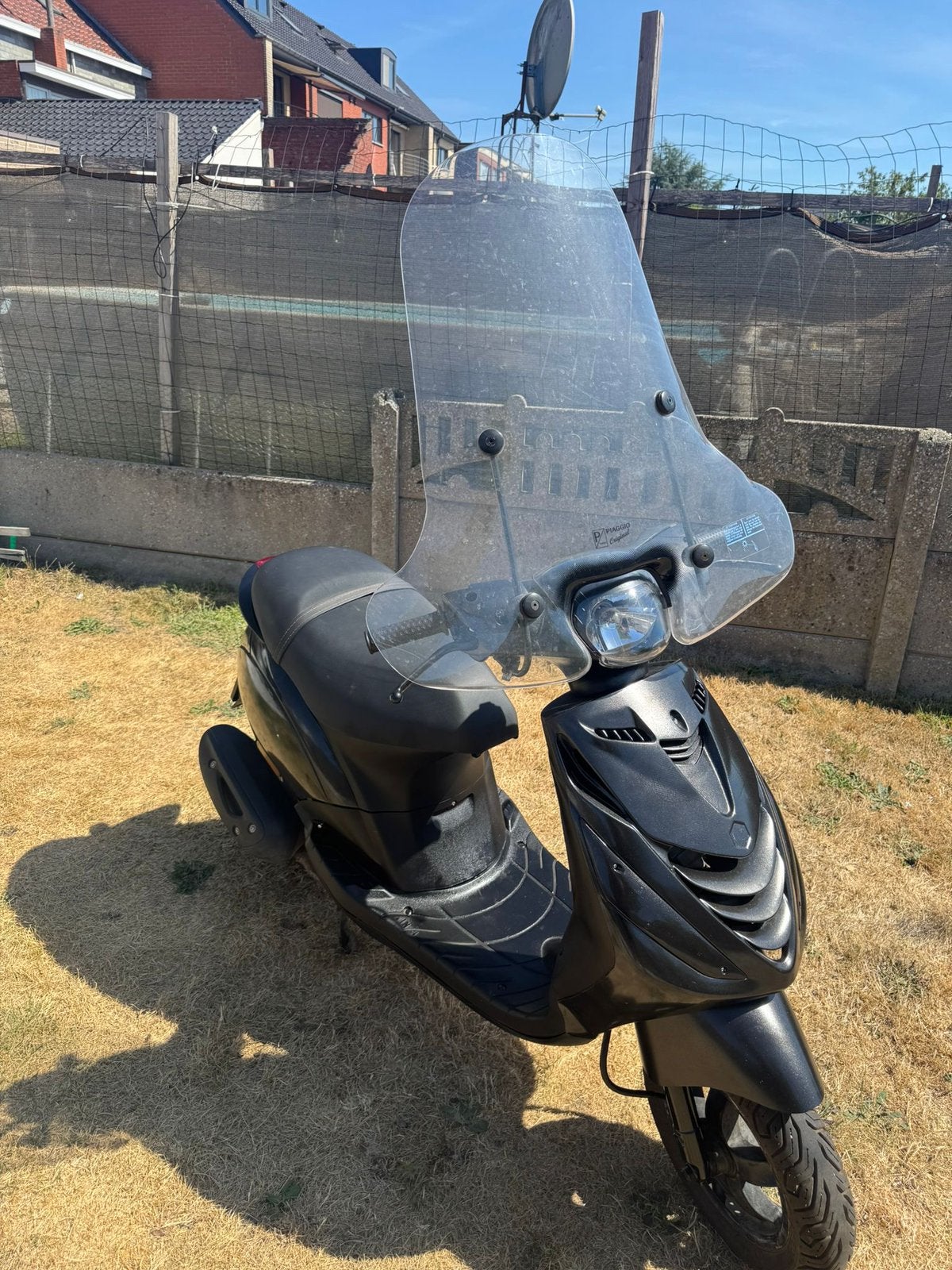 Piaggio zip A klasse alle papaieren, Vélos & Vélomoteurs, Scooters | Piaggio, Enlèvement, Comme neuf, Zip