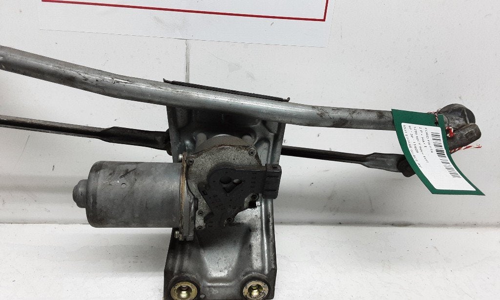 MOTEUR ESSUIE-GLACE AVANT Ford Fiesta 4 (96FB17B571DA), Mevr. I. Hauben, Rue de l'Espoir 34 34
4030  GRIVEGNÉE, BE, Info@Collignon.be
