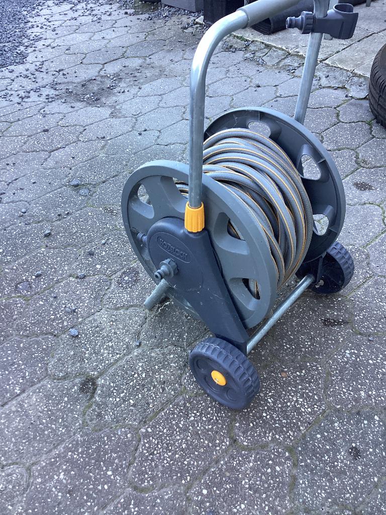 Tuinhaspel met slang, Tuin en Terras, Ophalen