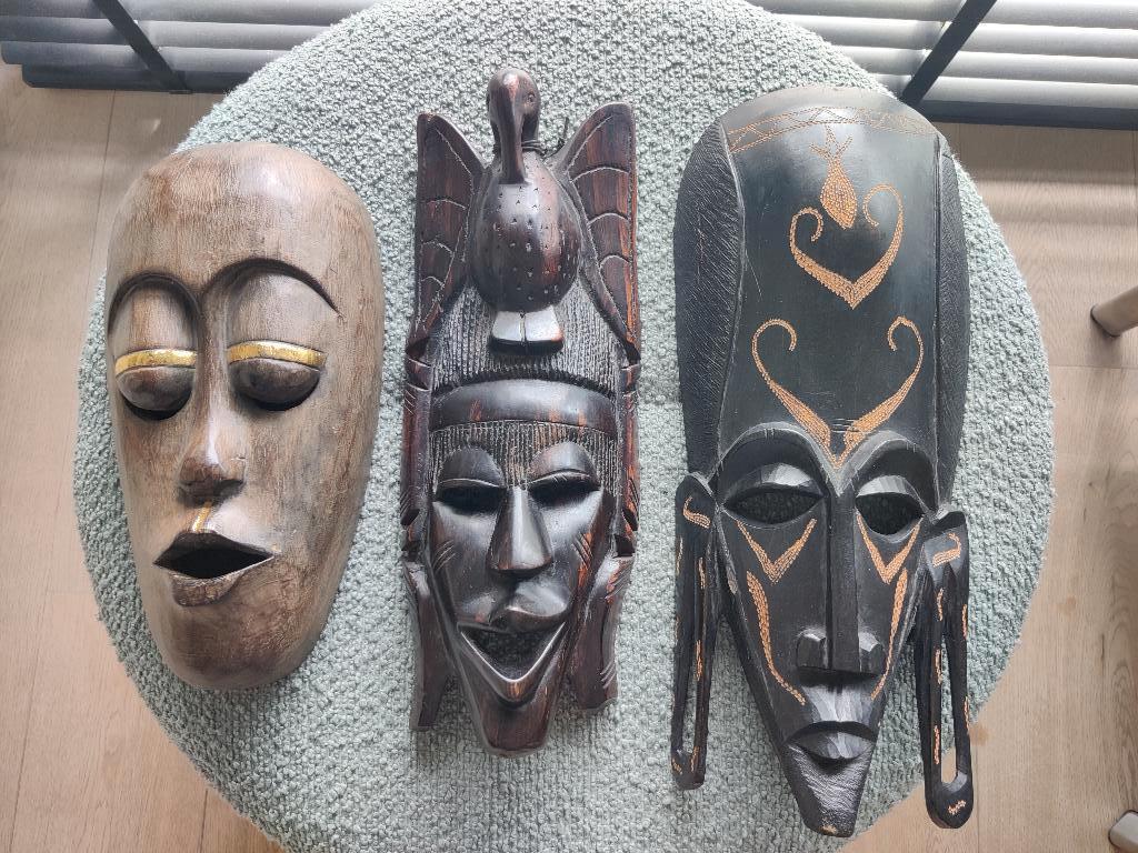 3 maskers, Antiek en Kunst, Kunst | Beelden en Houtsnijwerken, Ophalen, Hout, Masker, 20 - 50 cm