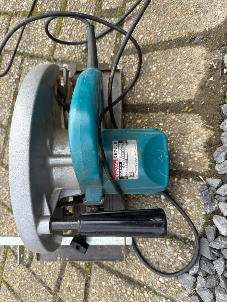 Makita cirkelzaag SR2300, Doe-het-zelf en Bouw, Gereedschap | Zaagmachines, Ophalen, Zo goed als nieuw, Cirkelzaag