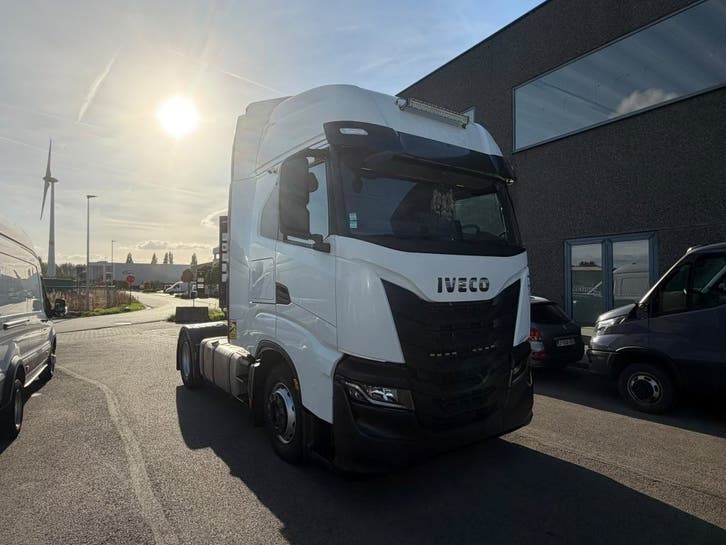 Iveco S-Way 460 (Stock ID 27883)