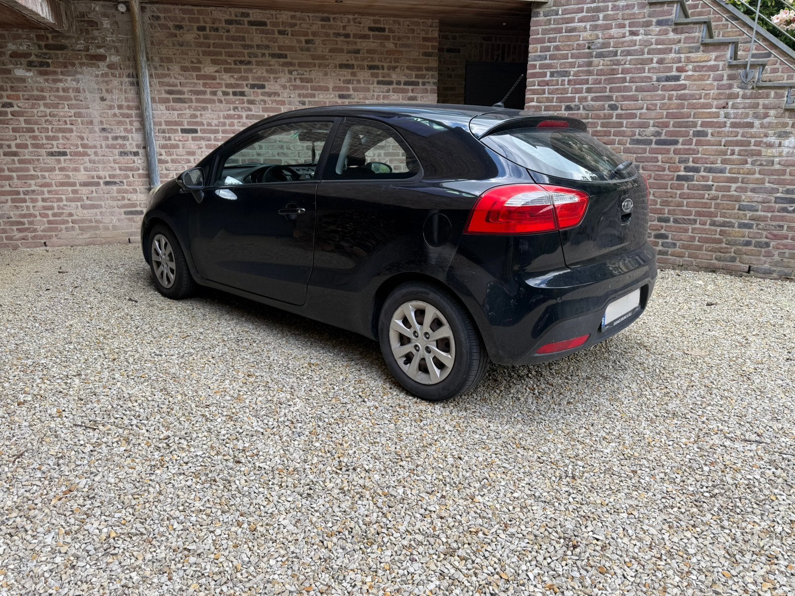 Kia Rio uit het jaar 2013, Auto's, Kia, Zwart, Particulier, Rio, Te koop