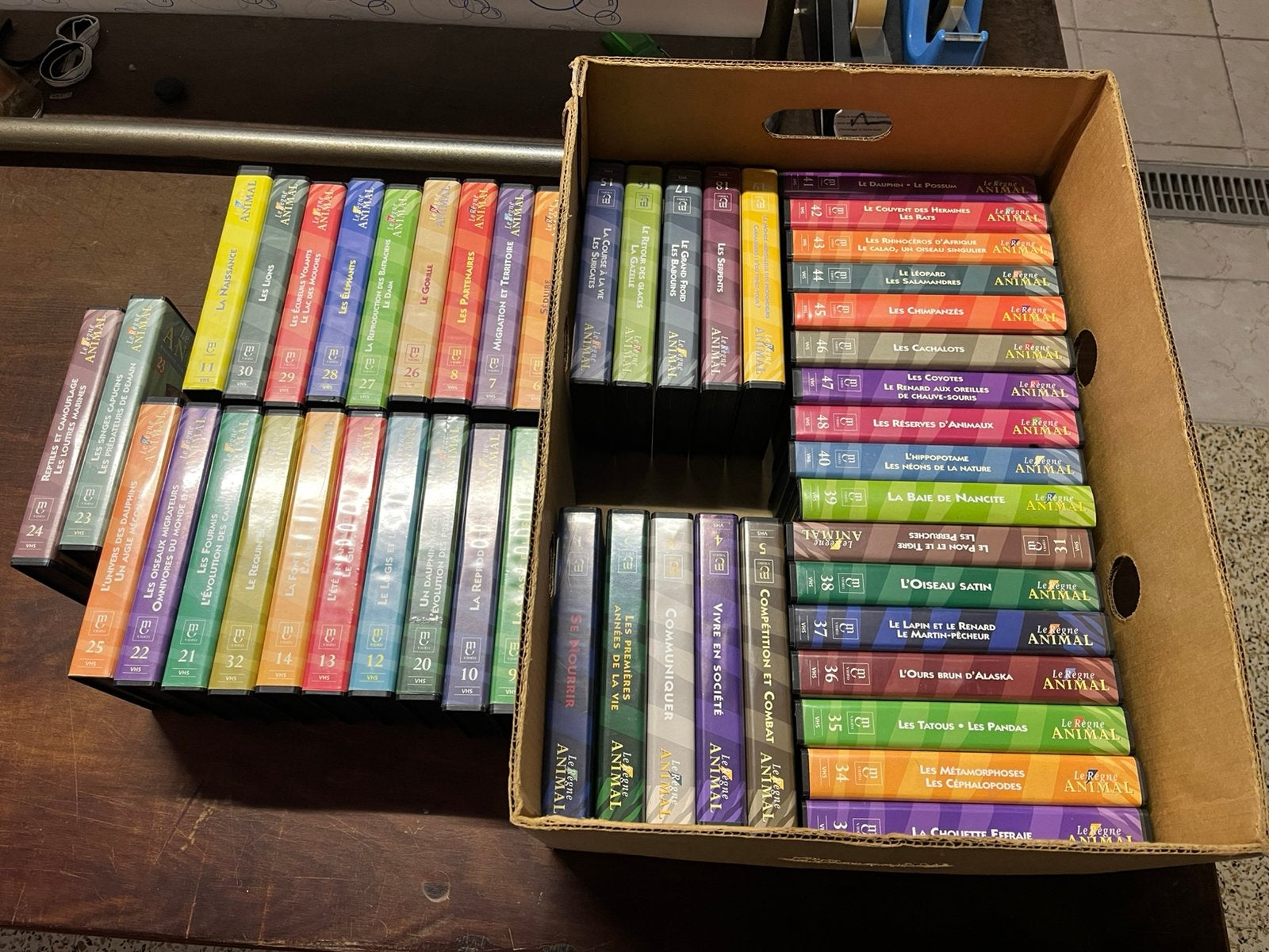 Cassettes VHS «  le règne animal « , Enlèvement, Comme neuf, VHS