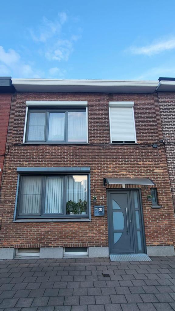 Instapklare huis te koop in MERKSEM met 3 slaapkamers, Immo