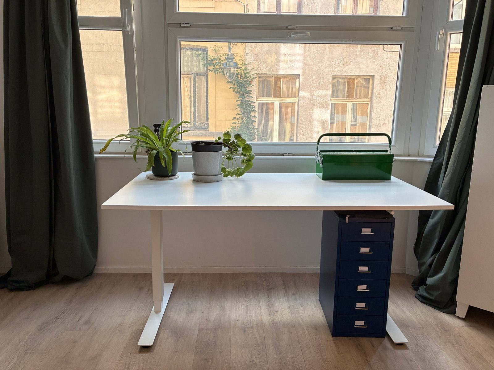 Hoogte verstelbare bureau, Huis en Inrichting, Ophalen, Zit-sta bureau, 160 cm, In hoogte verstelbaar
