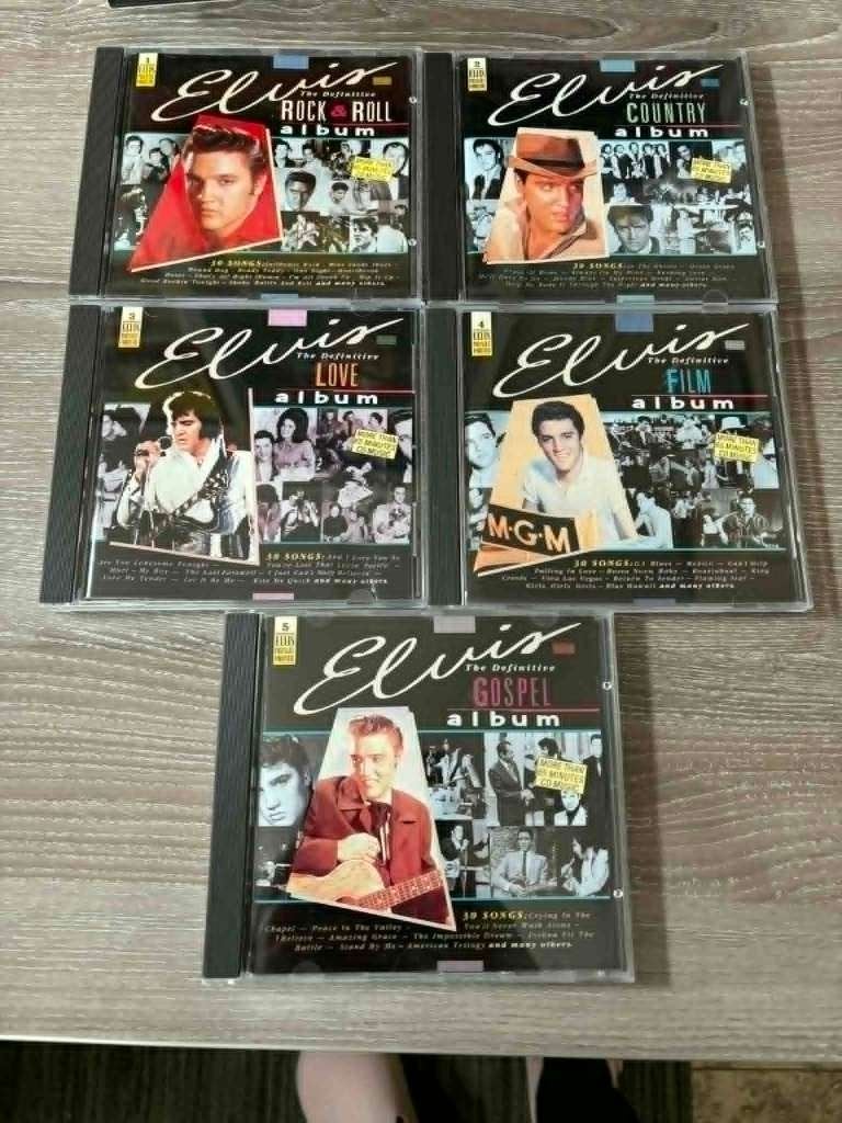 Elvis 5cd collection, The definitive love, country, rock, Cd's en Dvd's, Cd's | Rock, Ophalen of Verzenden, Zo goed als nieuw