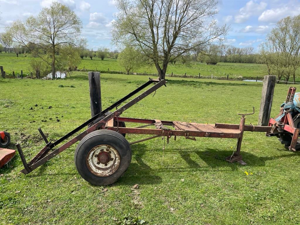 chariot à poulets, Enlèvement