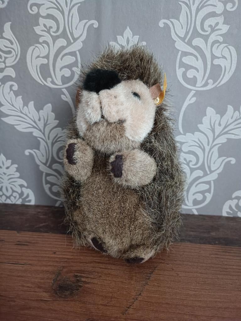 Steiff Joggie Egel (20 Cm) 070730, Antiek en Kunst, Verzenden