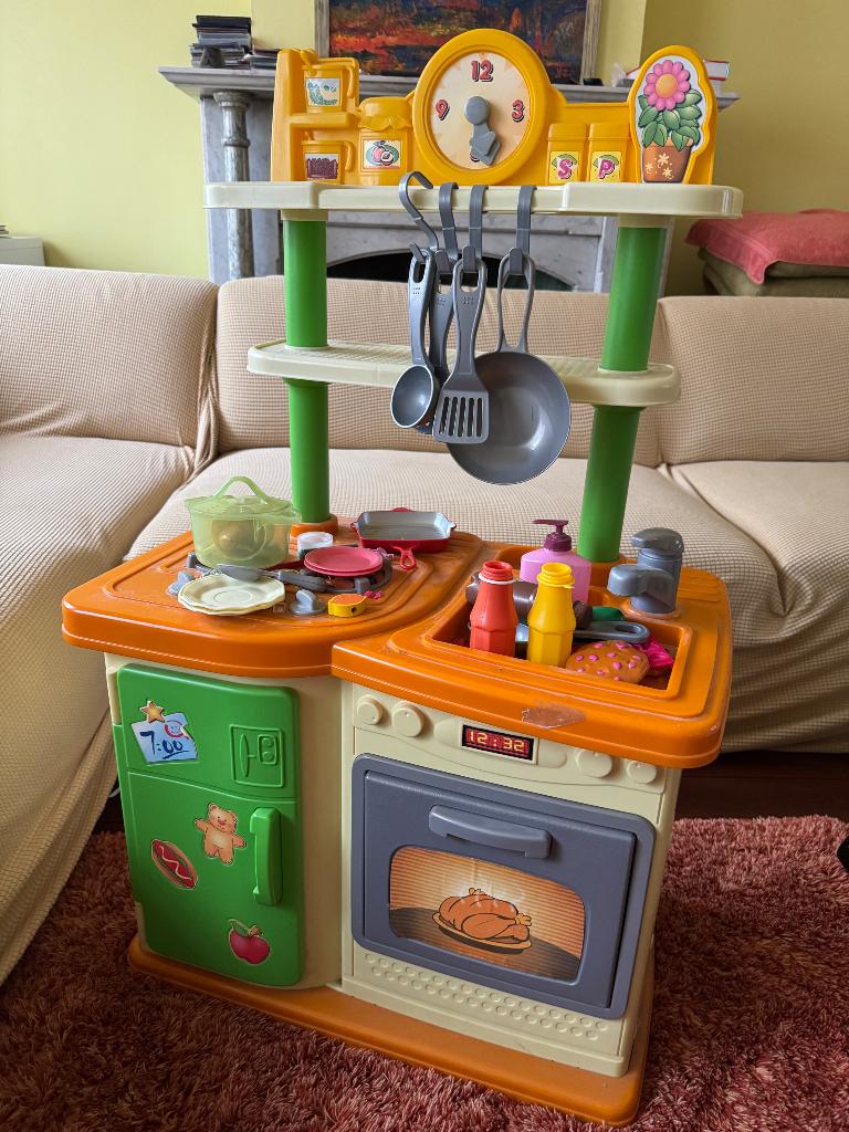 Keuken speelgoed + barbecue set + café machientje, Ophalen, Gebruikt