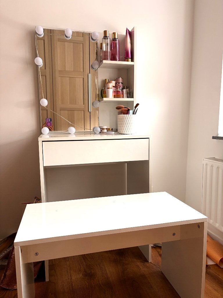 Coiffeuse avec banc, Maison & Meubles, Tables | Coiffeuses, Utilisé, 100 à 150 cm, 50 à 100 cm, Bois, Enlèvement