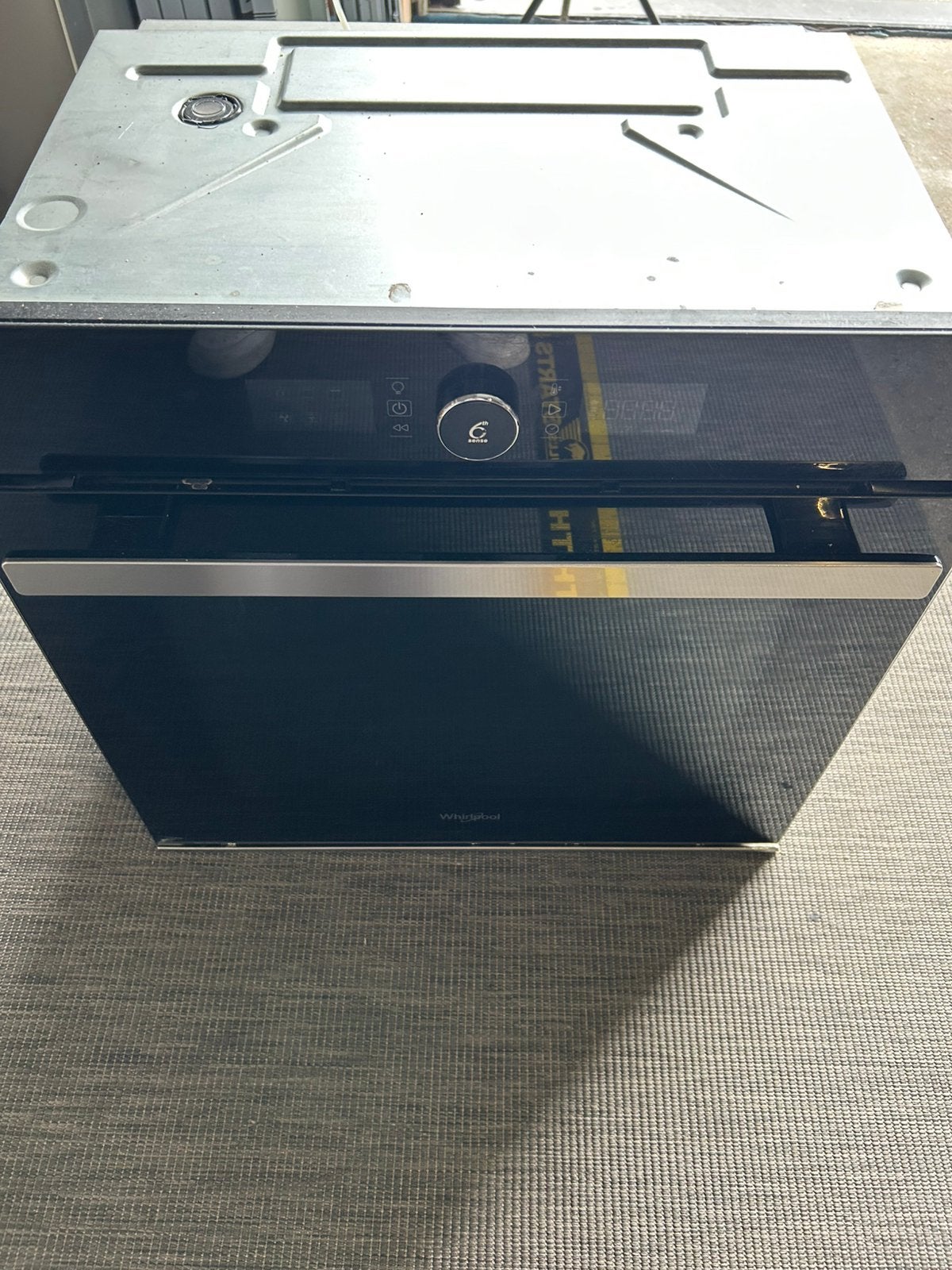 Whirlpool AKZ9 6290 NB inbouw oven, Ophalen
