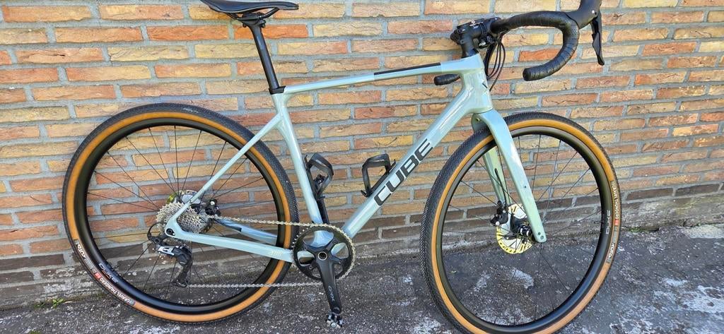 Cube nuroad c62 gravel, Enlèvement, Carbone