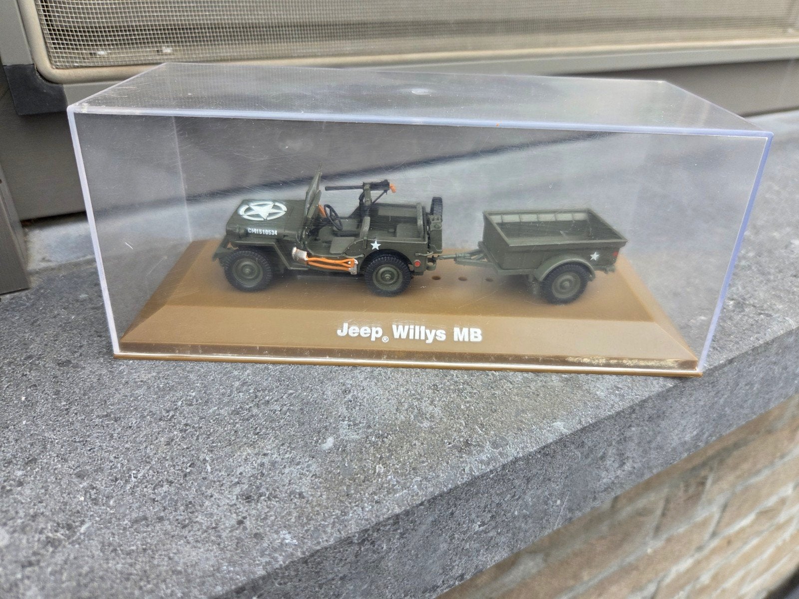een militaire Jeep Willys MB met aanhanger, Enlèvement ou Envoi