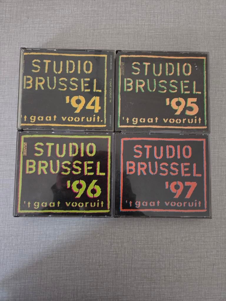 4 x Studio Brussels : ça avance, Enlèvement ou Envoi