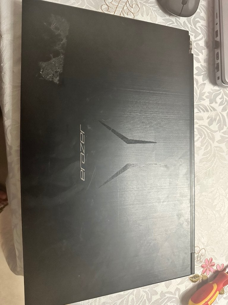 Medion Erazer laptop | DEFECT, Computers en Software, Windows Laptops, Ophalen, Met videokaart, Qwerty, Intel Core i7 processor