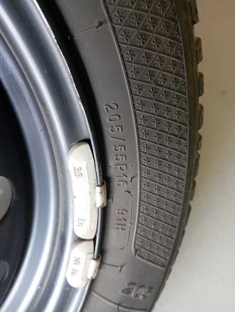 set winterbanden + velg Toyota auris 2017, Auto-onderdelen, Banden en Velgen, Ophalen, 16 inch, Banden en Velgen, Nieuw