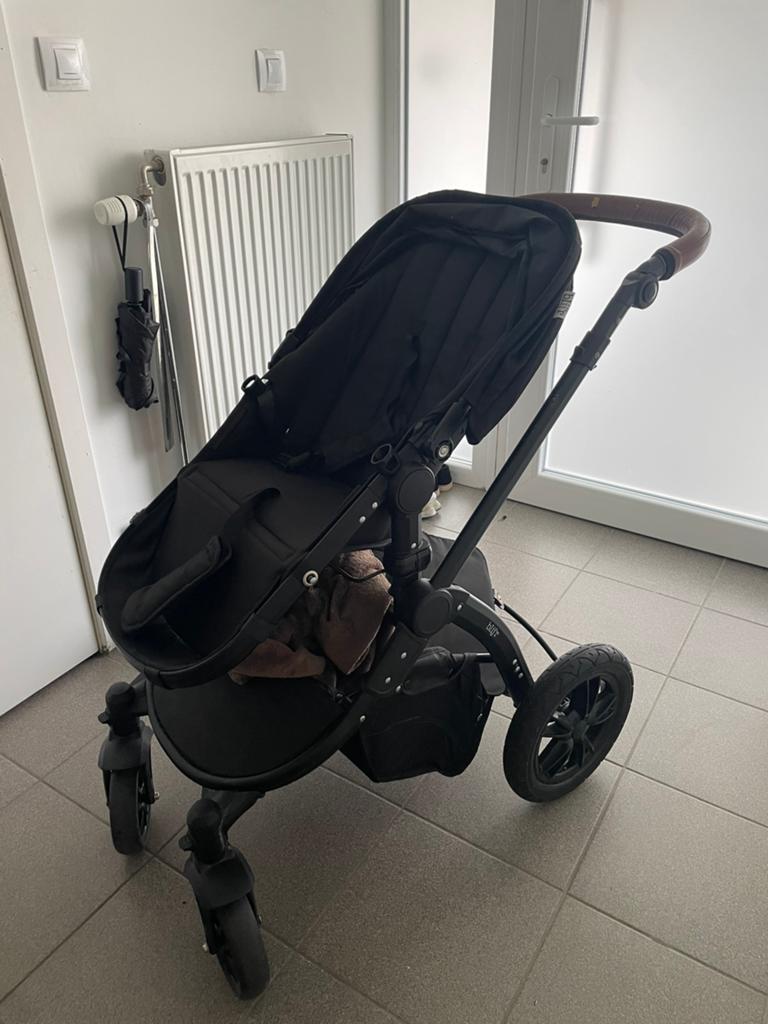 Buggy in hele goede staat met draagmand, Enlèvement ou Envoi, Comme neuf