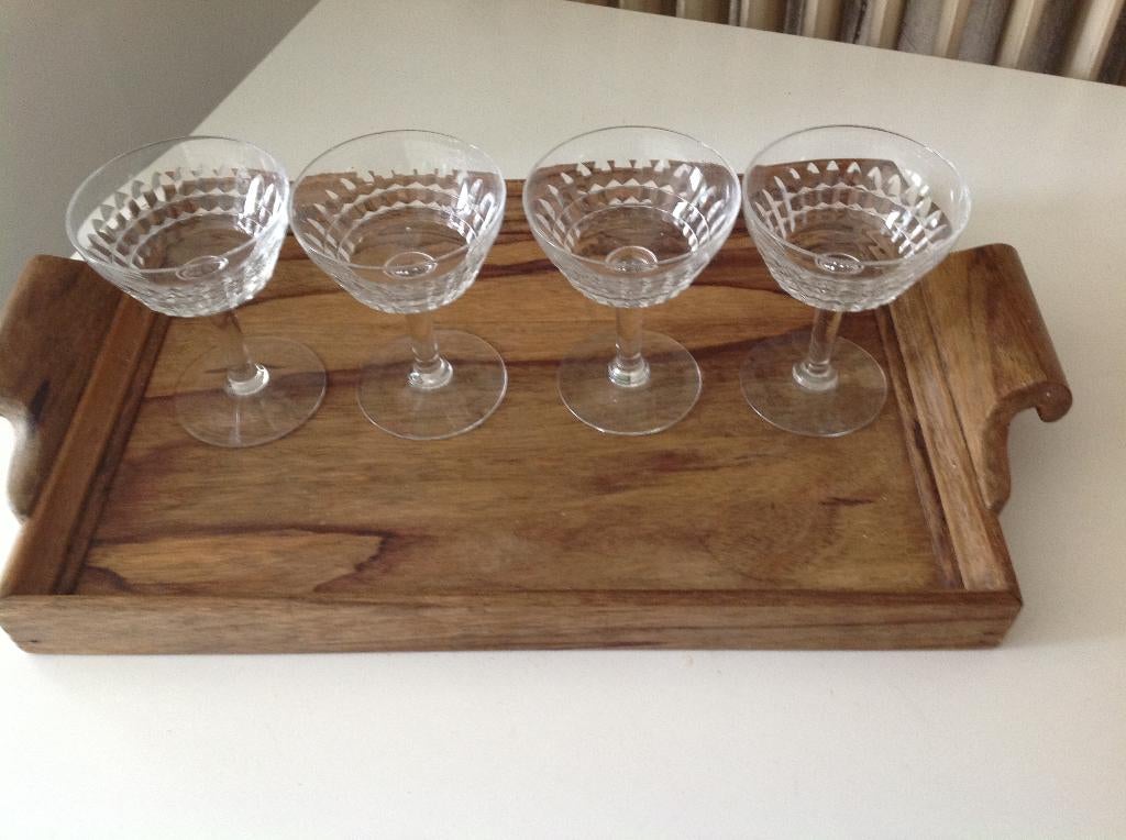 4 glazen coupe, Verzamelen, Glas en Drinkglazen, Ophalen of Verzenden, Zo goed als nieuw