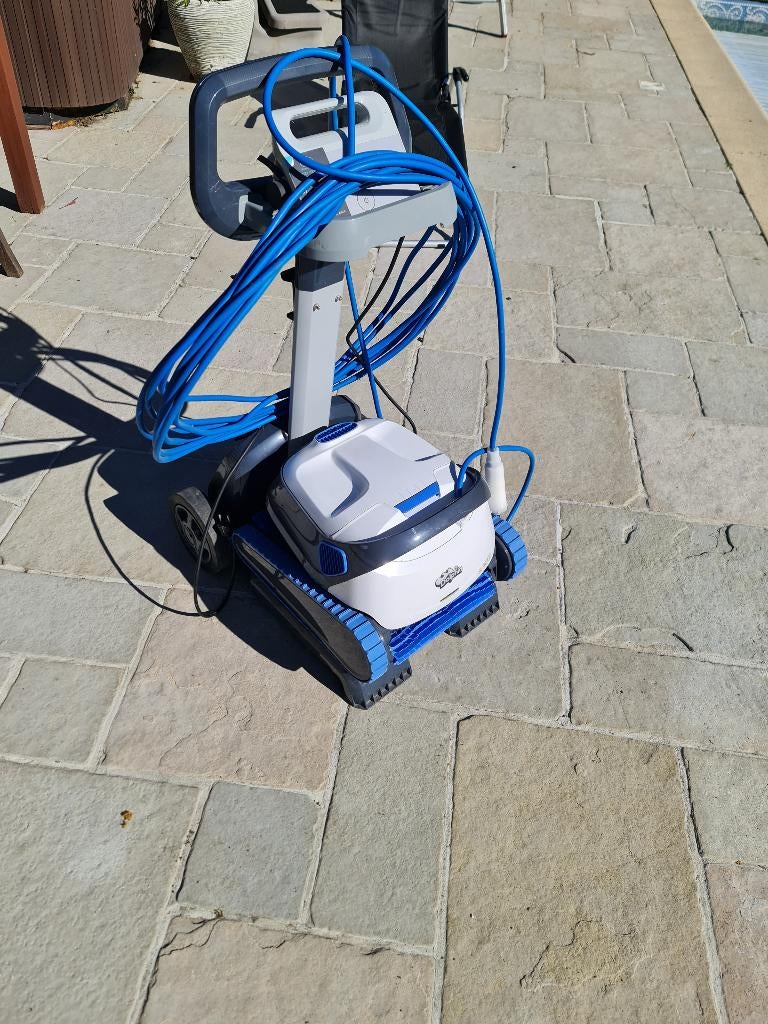 Zwembadrobot Dolphin 300i, Diversen, Overige Diversen, Zo goed als nieuw, Ophalen