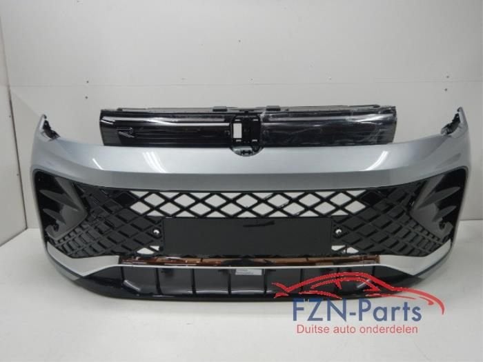 VW Tiguan 571 Voorbumper R-Line met Grille 6PDC LM7P, Ophalen of Verzenden, Gebruikt, Voor, Bumper
