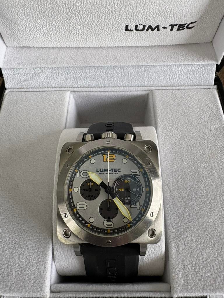 Horloge Lüm-Tec, Ophalen of Verzenden, Zo goed als nieuw, Staal