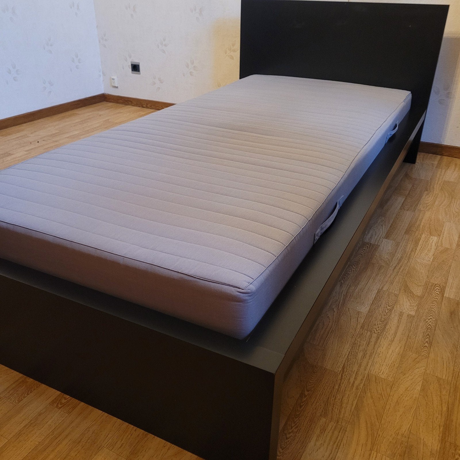 eenpersoonsbed  met latoflex en matras, Enlèvement