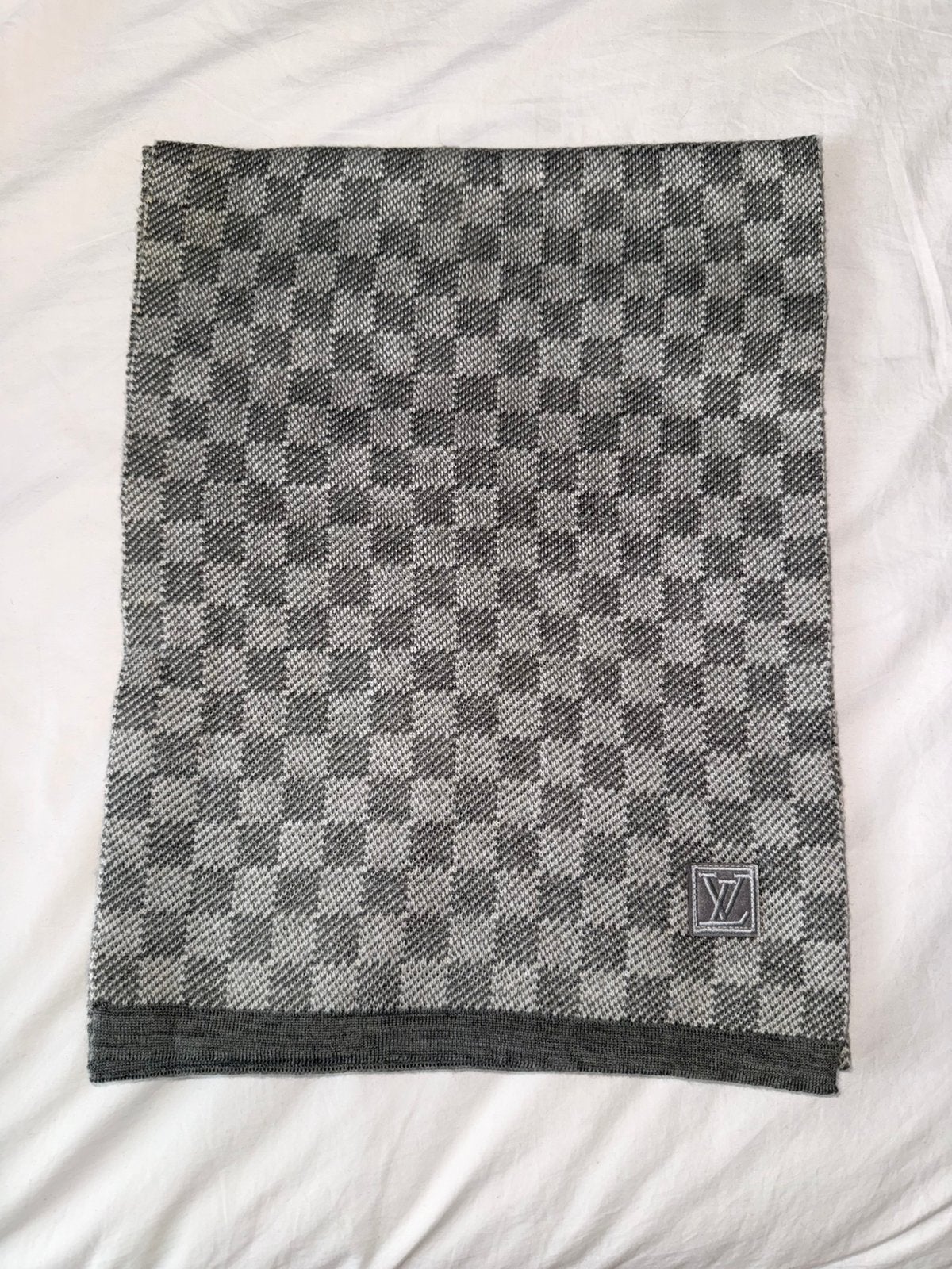 Louis vutton Sjaal, Ophalen of Verzenden, Zo goed als nieuw, Maat 48/50 (M), Sjaal
