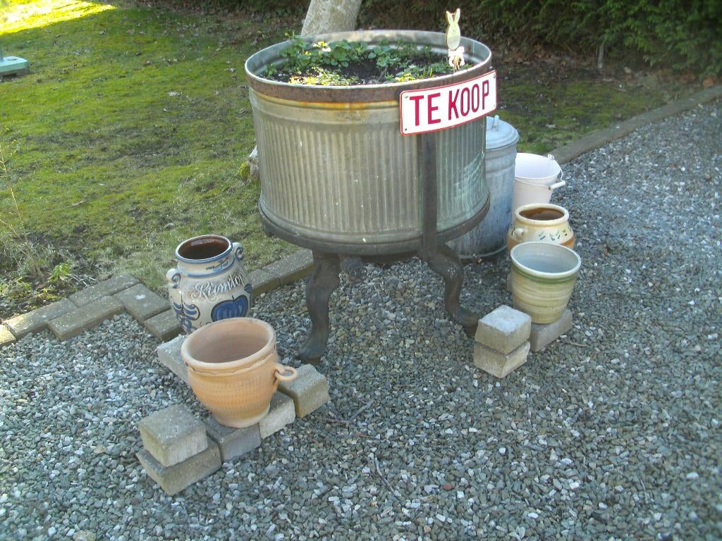 TUINATRIBUTEN, Enlèvement, Utilisé, Autres matériaux