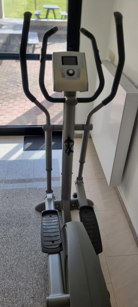 Vélo elliptique Tunturi C60, fonctionne parfaitement, Sports & Fitness, Enlèvement, Vélo elliptique