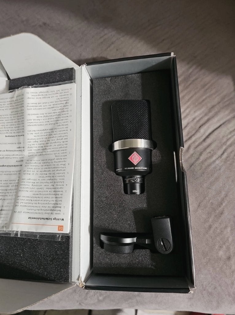 Neumann TLM 102 BK Cardioid Condenser Microphone, Muziek en Instrumenten, Ophalen of Verzenden, Zo goed als nieuw, Overige typen