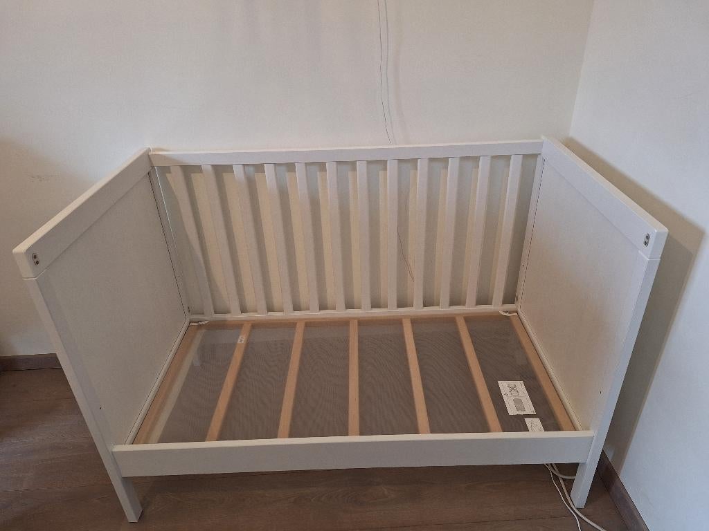 Ledikant, kinderbed, Kinderen en Baby's, Kinderkamer | Bedden, Zo goed als nieuw, Minder dan 140 cm, Minder dan 70 cm, Ophalen