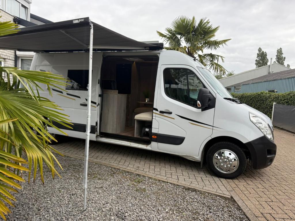 Campervan met garantie, Bedrijf, Luifel