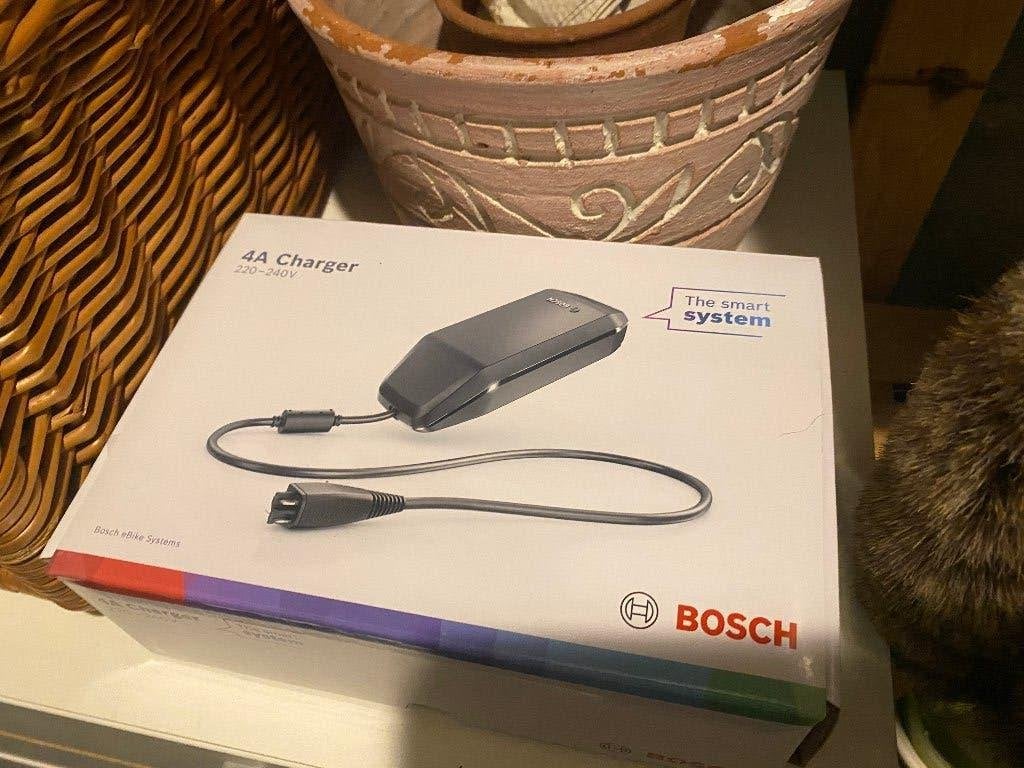 oplader Bosch, Ophalen, Nieuw