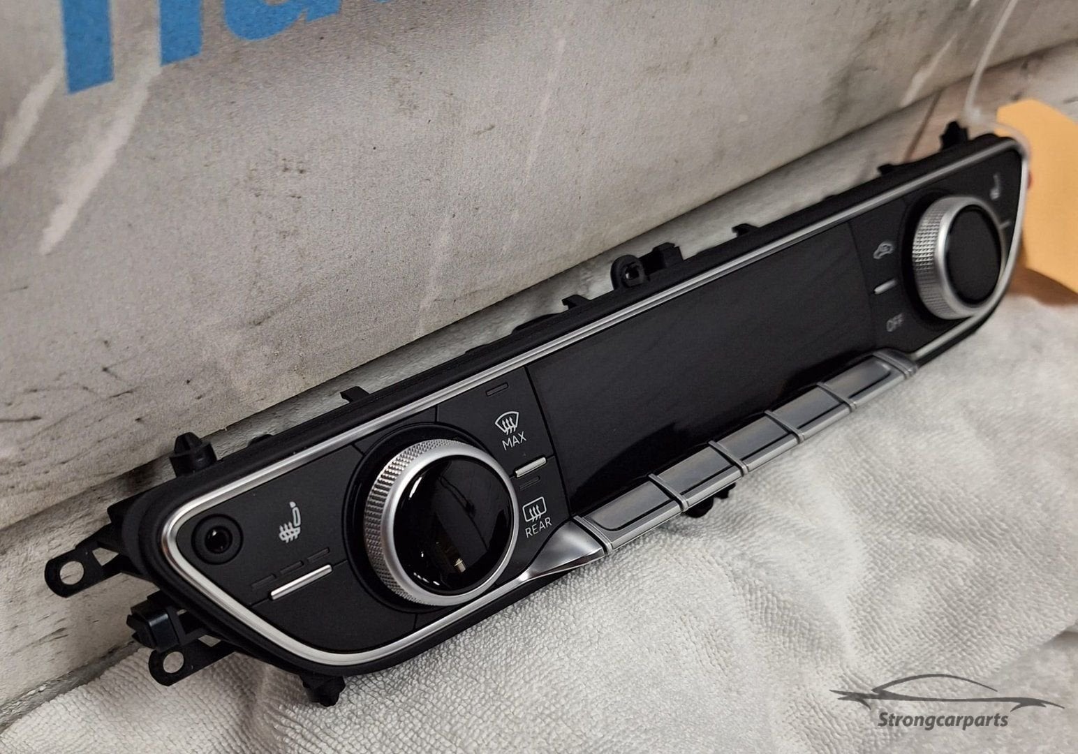 Airco bedieningspaneel Audi A4/A5 8W/5F 8W0820043T, Gebruikt, -, -, -