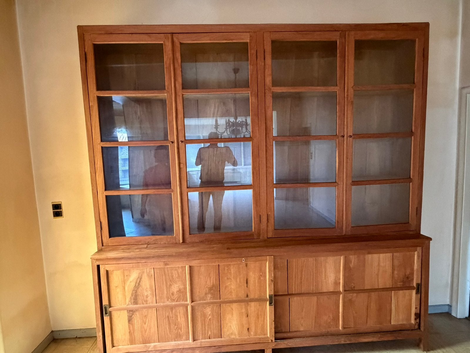 buffetkast met schuifdeuren, Maison & Meubles, Armoires | Buffets, Utilisé, 200 cm ou plus, 200 cm ou plus, 25 à 50 cm, Avec porte(s)