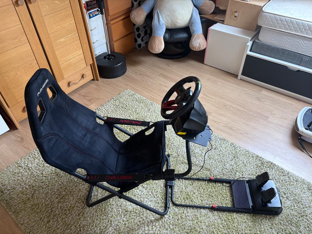 Gaming stoel met stuur en pedalen, Games en Spelcomputers, Spelcomputers | Sony Consoles | Accessoires, Ophalen, Gebruikt, Playseat of Racestoel