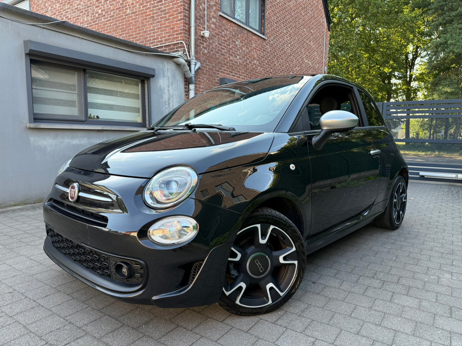 Fiat 500 1.0 Hybrid - 2020 - 61000 km - dealer onderhouden, Auto's, Dealer onderhouden, Airconditioning, Te koop, Stadsauto