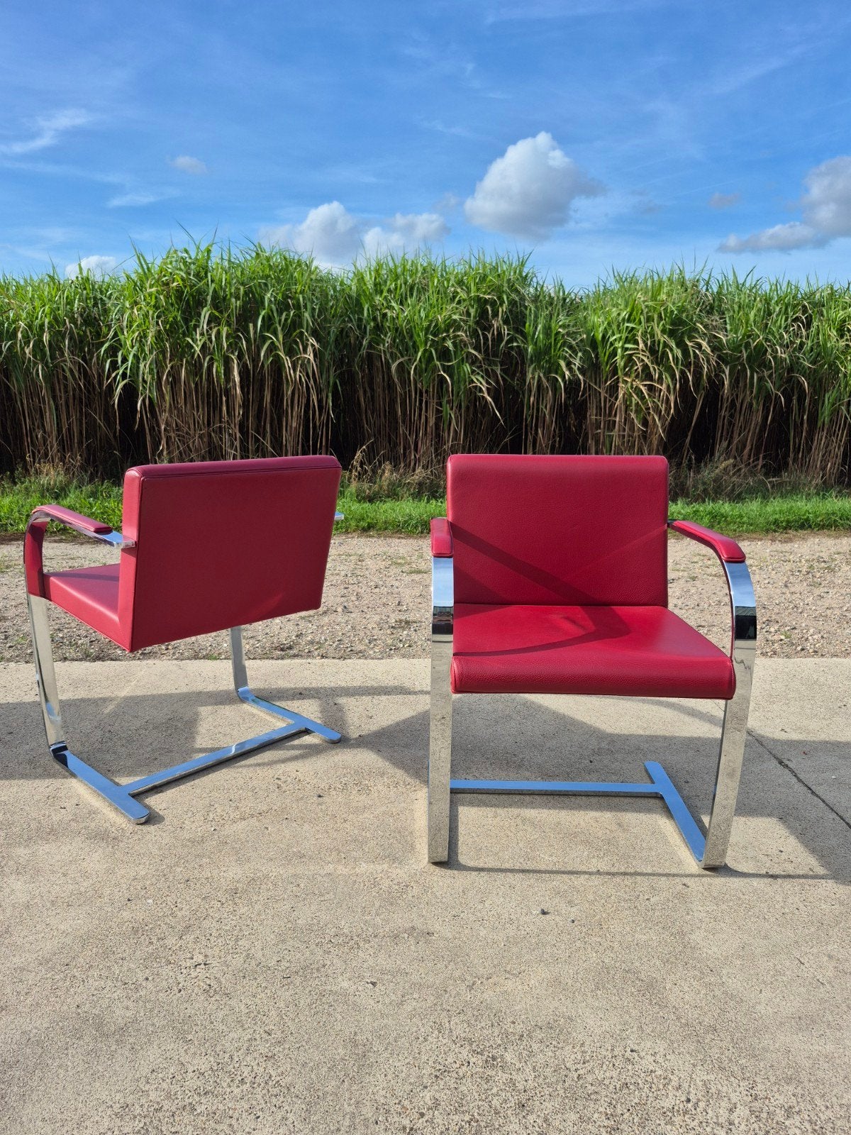 Set 4 vintage Brno chair -  rode leren stoelen chroom frame, Ophalen, Modern design strak postmodern, Zo goed als nieuw, Vier