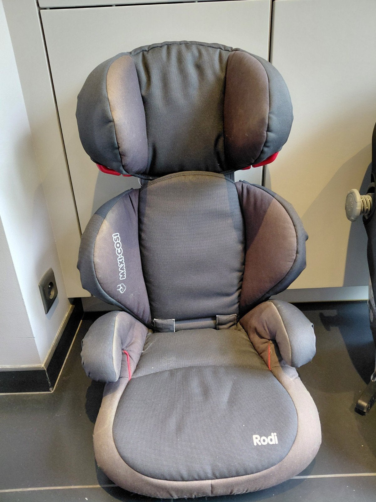 Siège auto Maxi Cosy Rodi, Enfants & Bébés, Sièges auto, Enlèvement, Protection latérale, Isofix