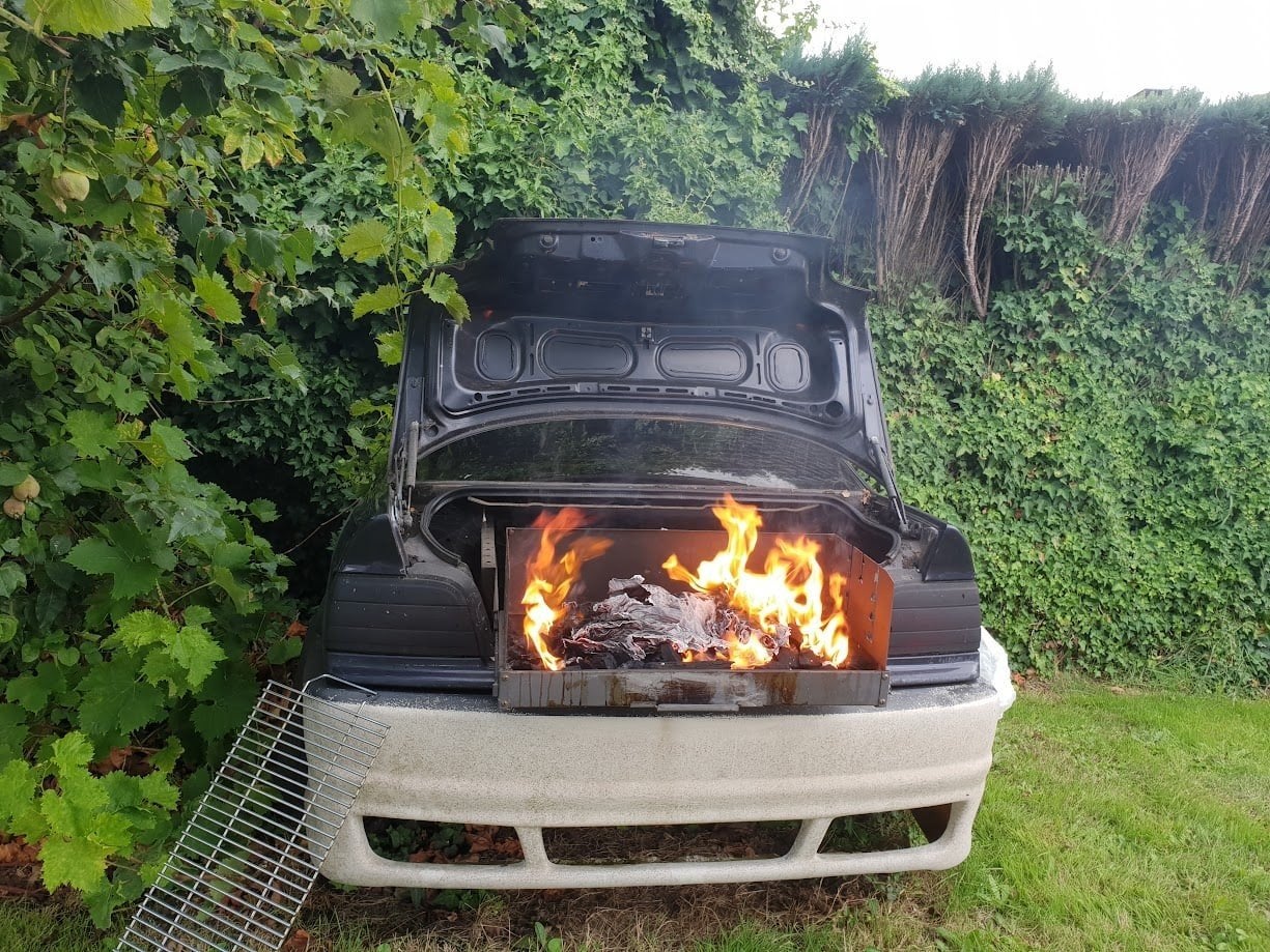 Barbecue, Carbq, Mancave, BMW E36 1/2, Enlèvement